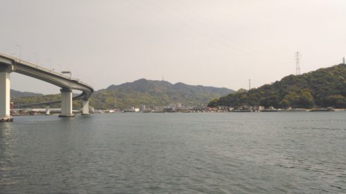 海田大橋と坂方面
